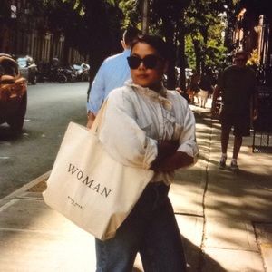 Meet your Posher, Gabriela